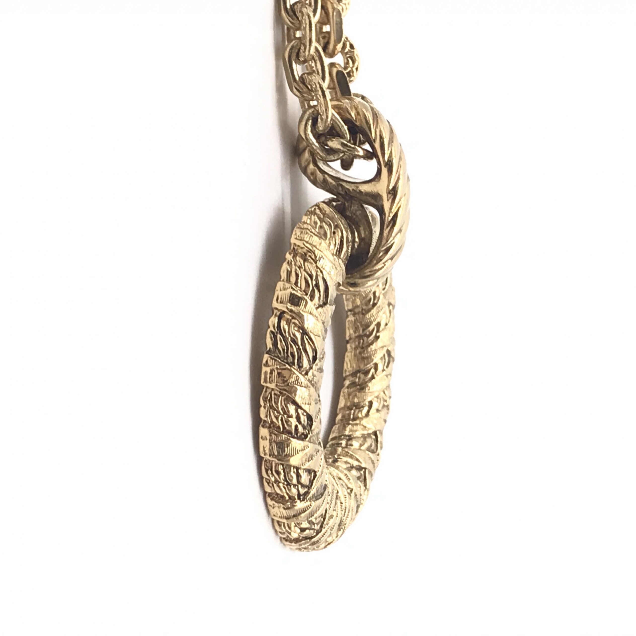 9_F_0367_YVC264680BE_4